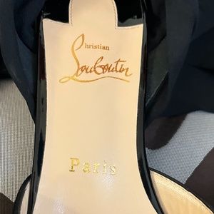 Christian Louboutin 38.5 EU Patent Leather women shoes 2" heel / FLATS